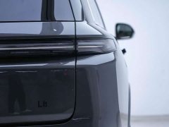 Li Auto L8 Max - фото 14