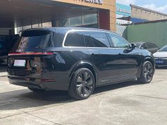 Li Auto L9 Ultra - фото 4