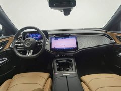 Mercedes-Benz E 300 L Fashion Version - фото 5