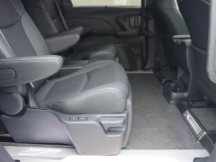 SIENNA 2.5LPHEV Premium Edition - фото 12