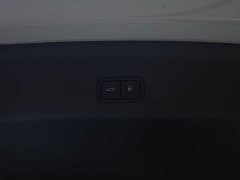 Li Auto i8 Edition - фото 14