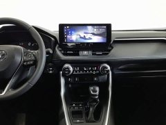 Toyota RAV4 2.5L E-CVT2WDPlus Edition - фото 12