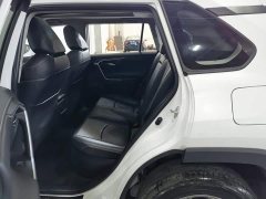 Toyota RAV4 2.5L E-CVT2WDPlus Edition - фото 15