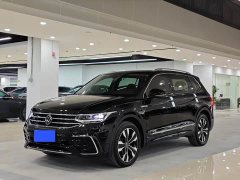 Volkswagen L 330TSI 2WDR-Line Edition - фото 1