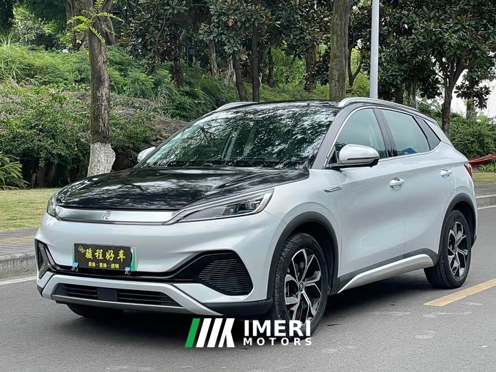 BYD PLUS 430KM Premium Version