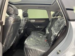 Leapmotor C11 EREV 300 Edition - фото 12