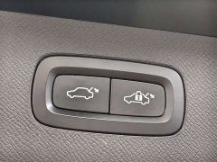 Volvo XC90 B6 Luxury Edition 7 - фото 17