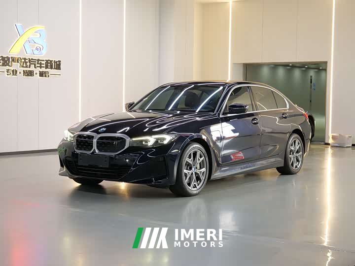 BMW i3 2022 eDrive 35 L - автомобиль из Китая