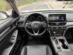 Honda Accord 260TURBO Deluxe Edition - фото 13