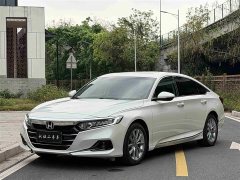 Honda Accord 260TURBO Deluxe Edition - фото 4