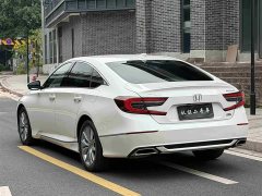 Honda Accord 260TURBO Deluxe Edition - фото 5