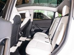 Tesla Model Y 2022 facelift, long-range all-wheel drive version - фото 11