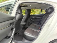 Audi Mazda3 Angkesela 2023 2.0L Automatic Premium Edition - фото 11