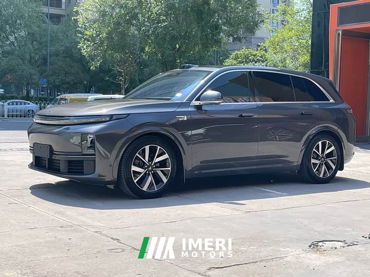 Li Auto L7 Pro - автомобиль из Китая