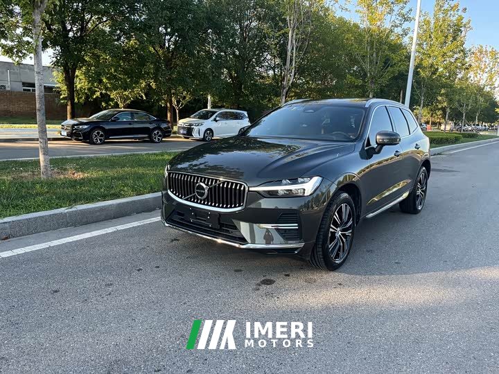Volvo XC60 B5 AWDLuxury Edition