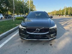 Volvo XC60 B5 AWDLuxury Edition - фото 2