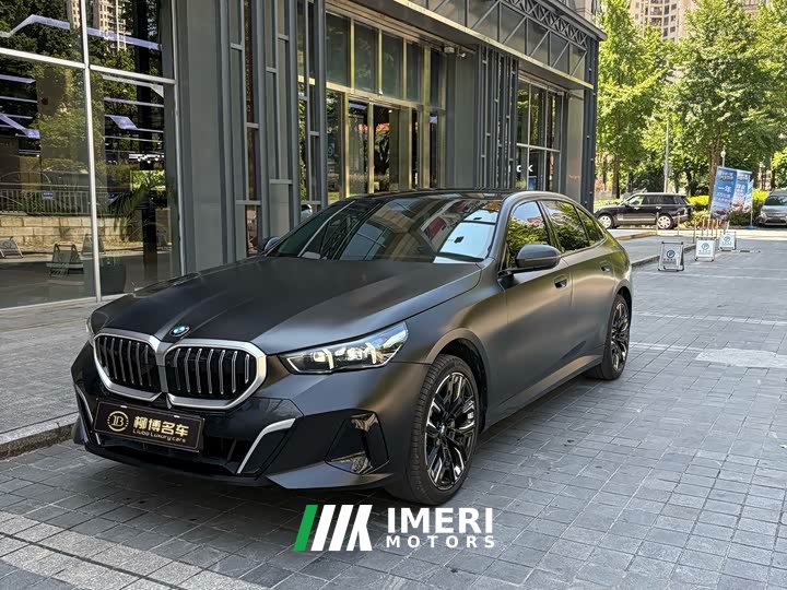 BMW 5 530Li Edition - автомобиль из Китая