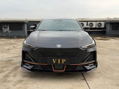 Changan UNI-V 1.5T Edition - фото 2
