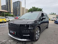 Zeekr 009 EditionAWD 108kWh - фото 1