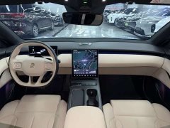 NIO ET5T 75kWh Touring - фото 12