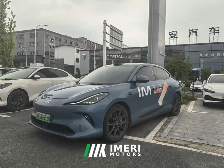LS6 Smart Edition - автомобиль из Китая