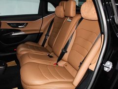 Mercedes-Benz E-Class E 300 L Fashionable and Sporty - фото 20