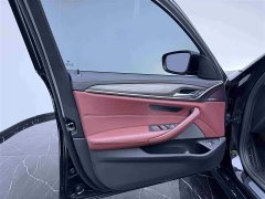 BMW 5 Series 530Li Leading Luxury Package - фото 17