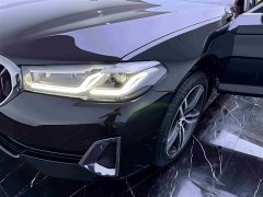 BMW 5 Series 530Li Leading Luxury Package - фото 19
