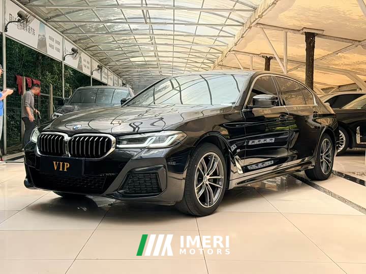 BMW 5 Series facelift 525Li M Sports Package - автомобиль из Китая