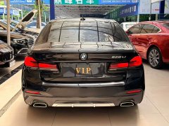 BMW 5 Series facelift 525Li M Sports Package - фото 14