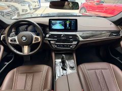 BMW 5 Series facelift 525Li M Sports Package - фото 17