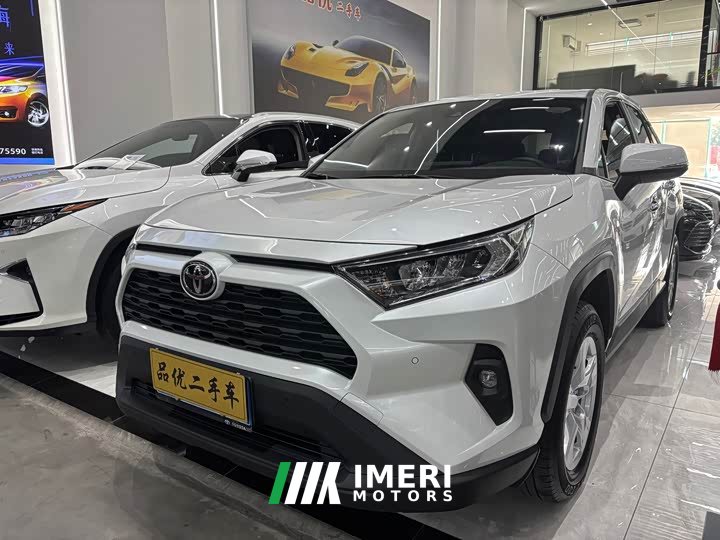 Toyota RAV4 2.0L CVT2WD Edition - автомобиль из Китая