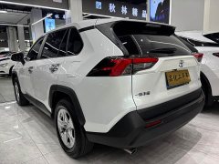 Toyota RAV4 2.0L CVT2WD Edition - фото 6