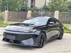 Changan UNI-V 1.5T Premium Version - фото 1