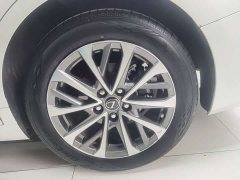 Lexus ES 200 Edition - фото 19