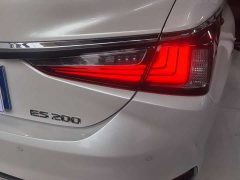 Lexus ES 200 Edition - фото 20
