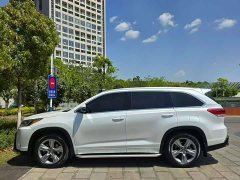 Toyota Highlander 2.0T four-wheel drive luxury version 7 seats - фото 10