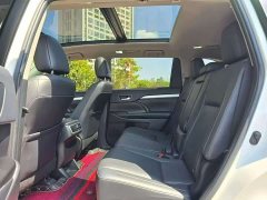 Toyota Highlander 2.0T four-wheel drive luxury version 7 seats - фото 9