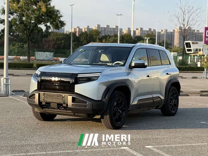 3 501KM Ultra Edition - автомобиль из Китая