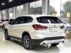BMW X1 sDrive20Li fashionable - фото 4