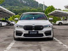 BMW M5 - фото 2