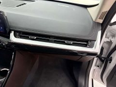 BMW iX1 eDrive25L X - фото 18