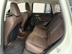 BMW iX1 eDrive25L X - фото 7