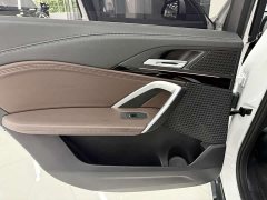 BMW iX1 eDrive25L X - фото 9