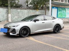 Changan UNI-V 1.5T Edition - фото 2