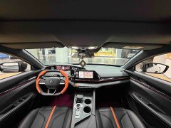 Changan UNI-V 1.5T Premium Version - фото 15