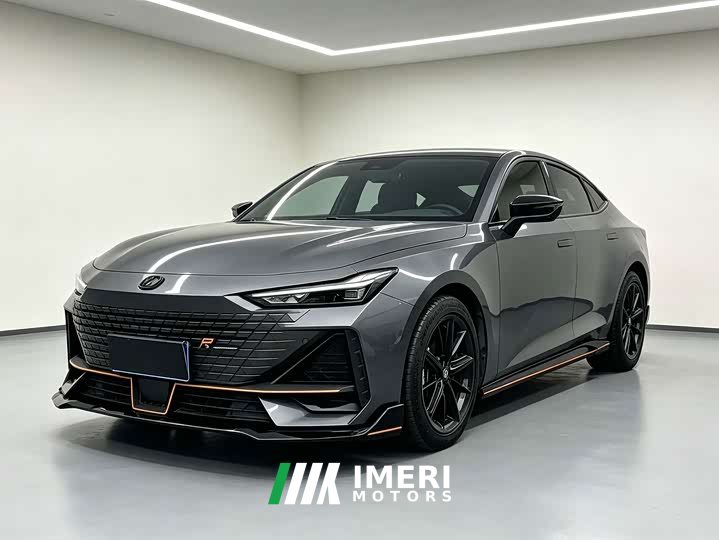 Changan UNI-V 1.5T Edition - автомобиль из Китая