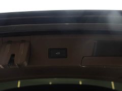 Volkswagen 380TSI Premium Edition - фото 15