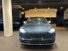 AITO M9 EREV Ultra Edition 42kWh 6 Edition - фото 2
