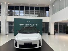 Li Auto i6 AWD Edition - фото 2